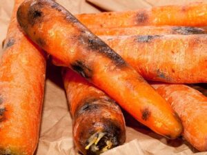 Can you remove the black spots on carrots